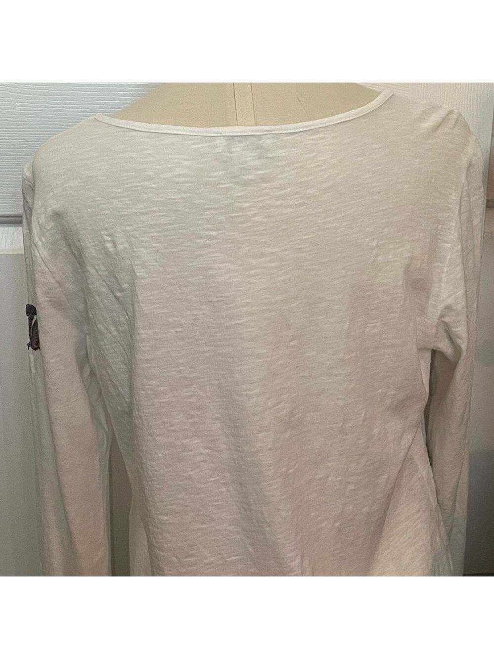 Embroidered Floral Top - Picture 5 of 6